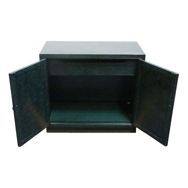 Late 20th Century Henredon Furniture Green Asian Chinoiserie Faux Malachite 36" Storage Cabinet W. Embossed Floral Detail For Sale - Image 5 of 17