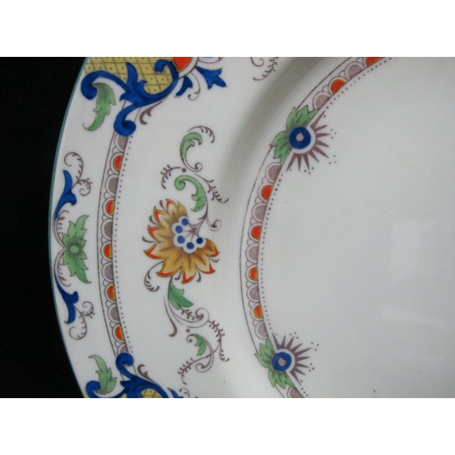 Coalport Porcelain 19th Century Traditional Coalport England Ad 1750 Bright Colorful Floral 10 3/4" Dinner Plate - Set of 6 For Sale - Image 4 of 6