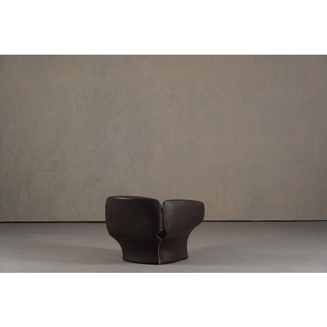 A sculptural Bloomy armchair designed by Patricia Urquiola for Moroso in the 2000's. Made in Italy, this armchair combines...