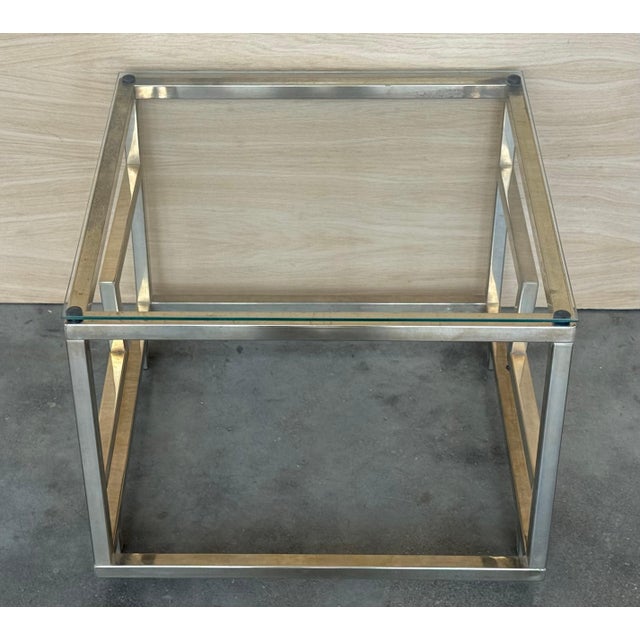 1970s Pair of Square Brass and Glass Structural Coffee tables, Italian For Sale - Image 4 of 18