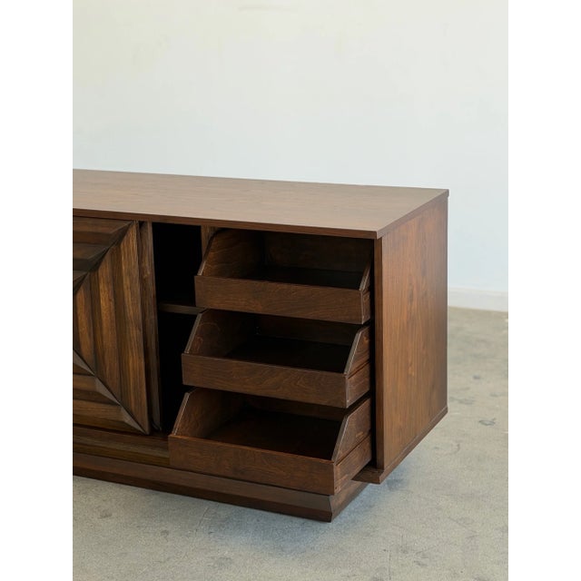 1960s Brutalist Walnut Credenza With Carved Diamond Design For Sale - Image 11 of 18