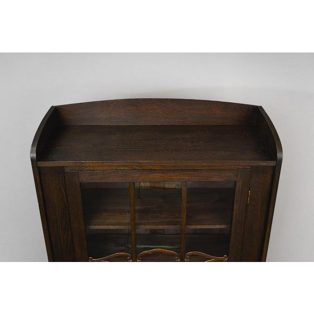 Art Nouveau Bookcase in Oak For Sale - Image 11 of 18