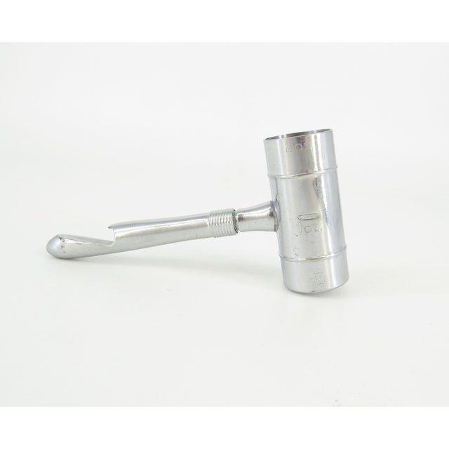 Chrome 1930s American Art Deco Chrome Cocktail/Bar Tool by Chase For Sale - Image 8 of 8