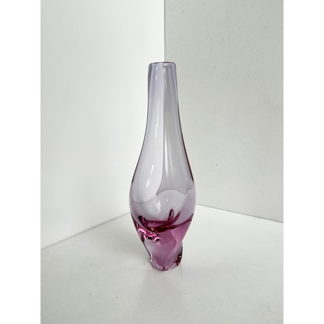 Bohemian Alexandrite Glass Art Vase attributed to Miroslav Klinger for Železný Brod ZBS, Czechoslovakia, 1950s For Sale - Image 12 of 13