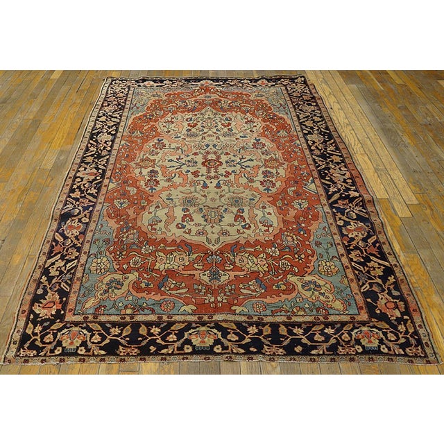 Antique Sarouk - Farahan rug, size: 4'6" x 7'0". Antique Farahan Floral Medallion Hand Knotted Pile Rug, Circa Date:...