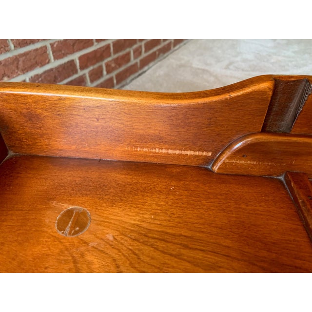 Cushman of Vermont Mid 20th Century Cushman Colonial Creations Maple Cobbler's Table No. 5-16 For Sale - Image 4 of 11