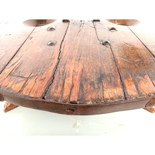 Brazilian Folk Art Brutalist Circular Coffee Table in Wood, 1950s For Sale - Image 13 of 18