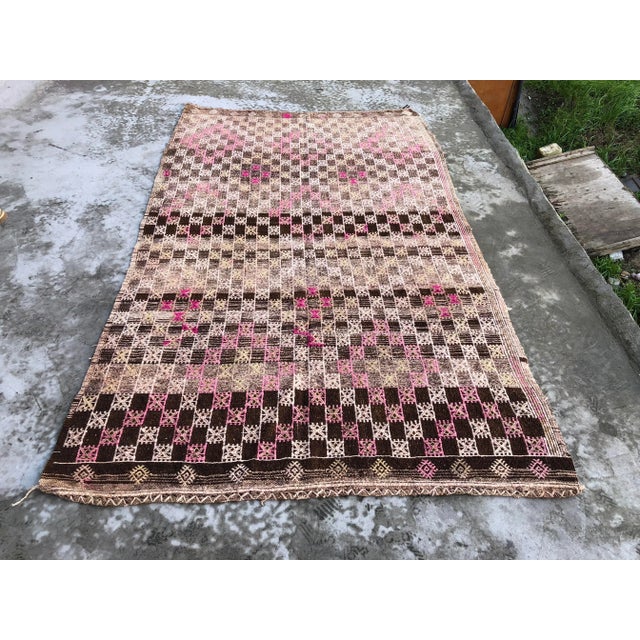 1960s Vintage Turkish Floral Kilim Rug - 5′4″ × 9′4″ For Sale - Image 9 of 9