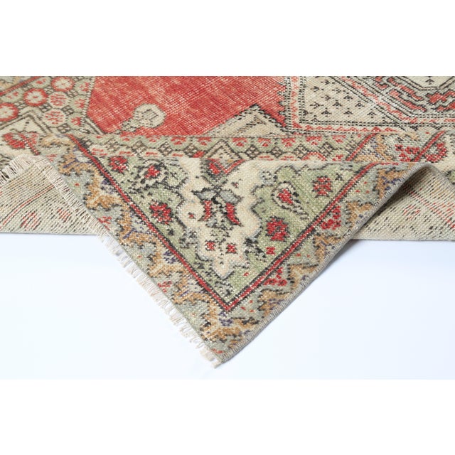 Red Mid 20th Century Geometric Star Design Rug – Handwoven Turkish Wool on Cotton Floor Rug -3' 7'' X 5' 9'' For Sale - Image 8 of 12