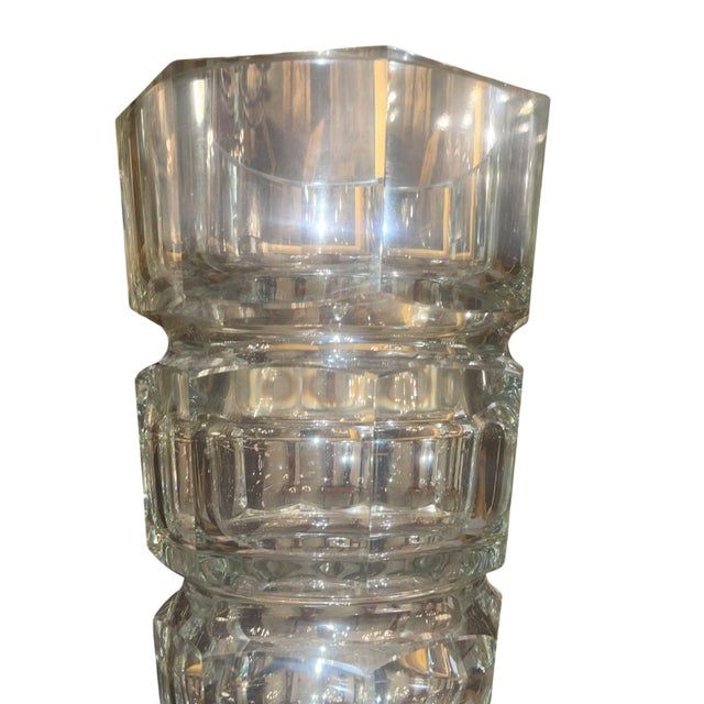 1930s 1930s Set of 3 Art Deco Cut Crystal Vases in the Manner of Josef Hoffmann for Moser. For Sale - Image 5 of 13