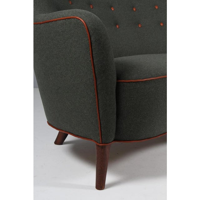 1950s Scandinavian Model 185 Curved Sofa or Loveseat from Slagelse, Denmark, 1950s For Sale - Image 5 of 9