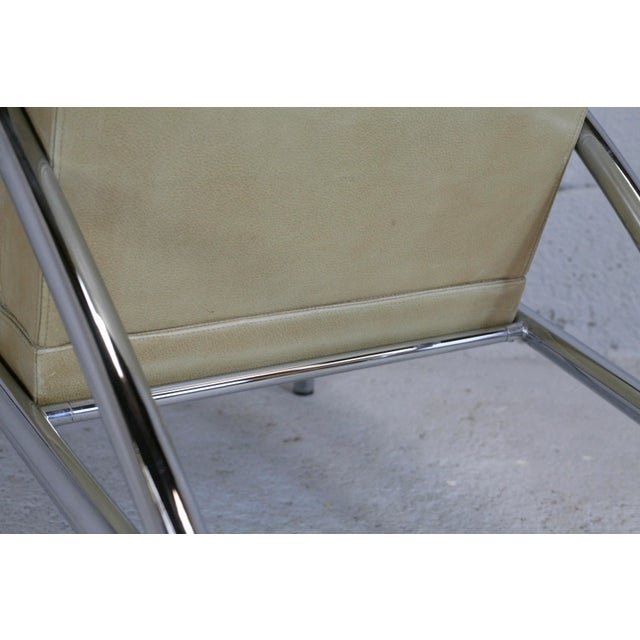1970s Tubular Steel and Leather Cream Armchair, France, 1970s For Sale - Image 5 of 18