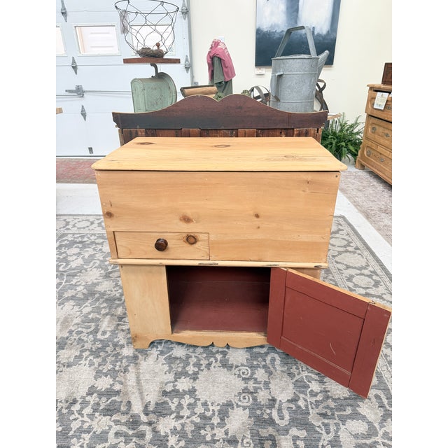 Antique Scrubbed Pine Sugar Chest For Sale - Image 13 of 15