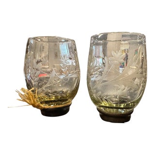Jan Barboglio Pepita Red Wine Glasses - Set of 2 For Sale