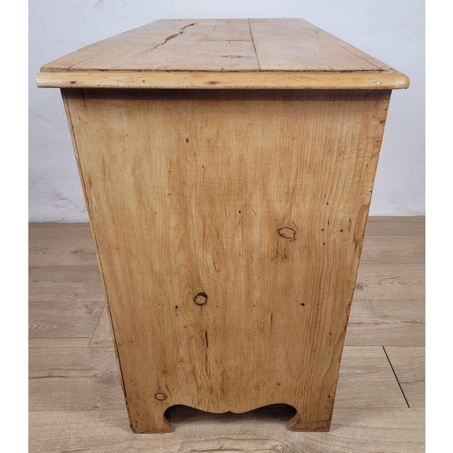 Victorian Chest of 5 Drawers in Pine, 1890s For Sale - Image 12 of 18