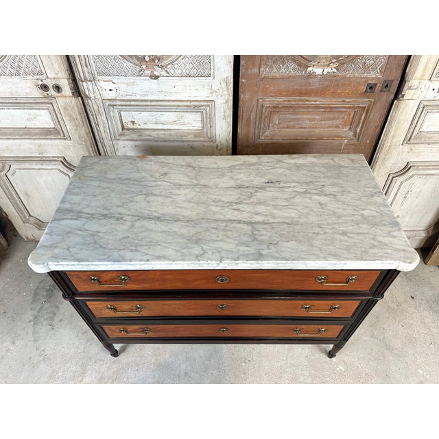 Louis XVI Commode, Late 18th Century For Sale - Image 4 of 13