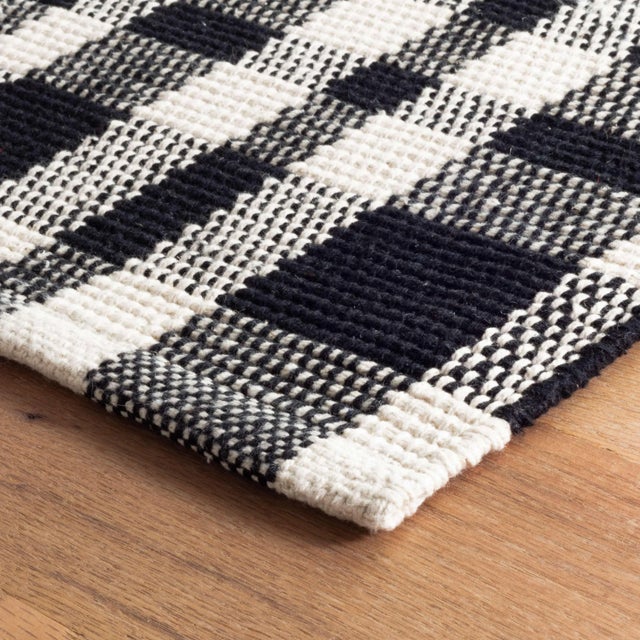 2020s Dash & Albert by Annie Selke Tattersall Black Indoor/Outdoor Rug, 2'6" x 8' For Sale - Image 5 of 6