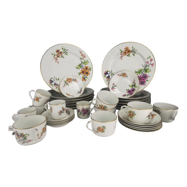Bayeux Dinner Service by Camille Le Tallec, 1968, Set of 36 For Sale