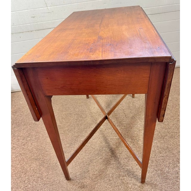 Late 18th Century Antique American Cherry Dropleaf Pembroke Table With Cross Stretcher Base For Sale - Image 5 of 11