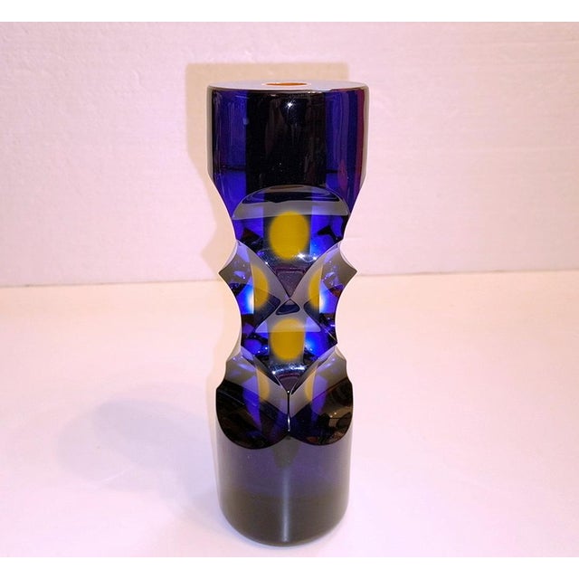 Modern Sculptural Optical Art Glass Vase by Milan Macháček for Princ, Czech Republic, 1990s For Sale - Image 3 of 18