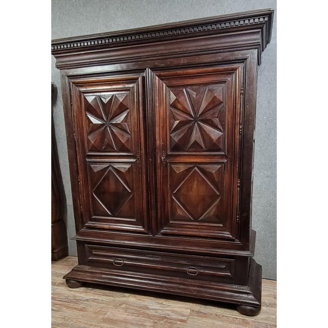 Brown Louis XIII Molded Walnut Wardrobe with Diamond Points, 17th Century For Sale - Image 8 of 10