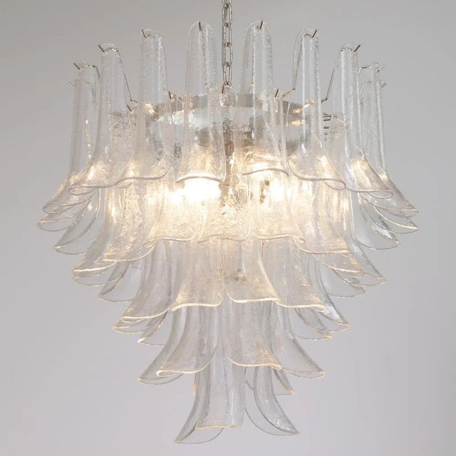 Italian Petal Suspension Lamp in Murano Glass For Sale - Image 4 of 11