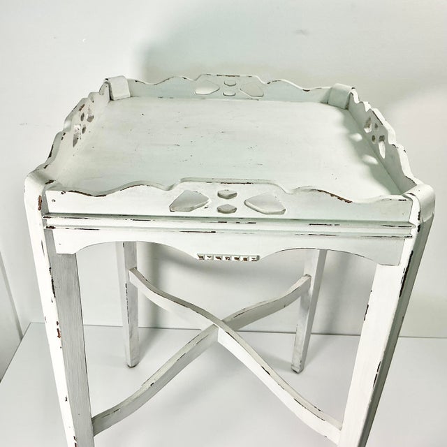 Vintage Shabby Chic Farmhouse Chippy Paint Wood Gallery Side Table. For Sale - Image 13 of 15
