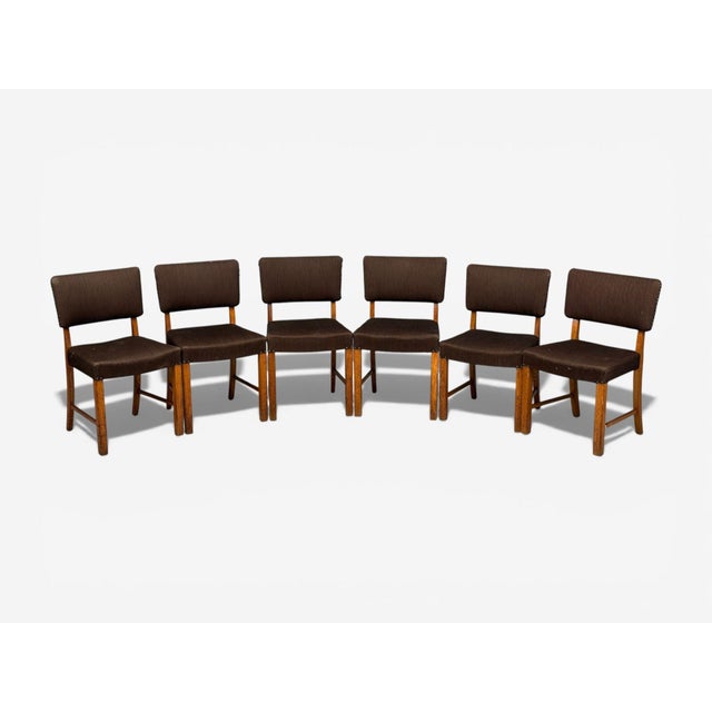 Fritz Hansen, Danish Mid-Century Modern, Six Dining or Side Chairs, Oak, Wool, Denmark, 1930s A set of six brown wool and...