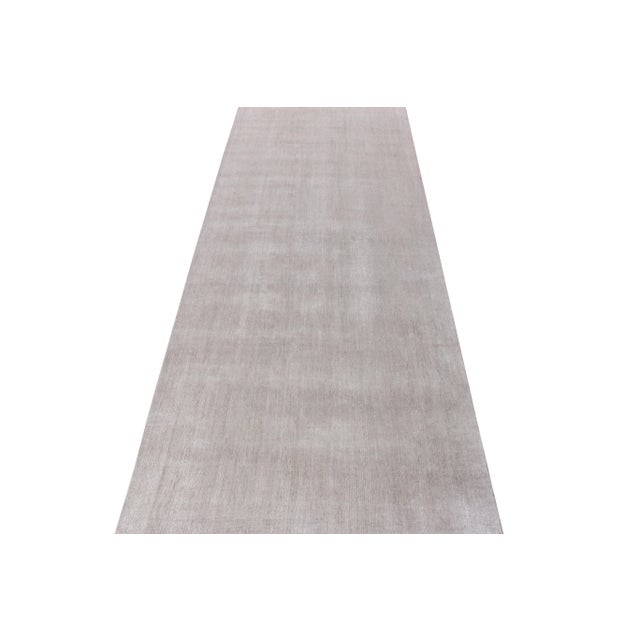 Rug & Kilim Rug & Kilim’s Contemporary Gallery Rug in Solid Gray-Silver, Tone on Tone For Sale - Image 4 of 5