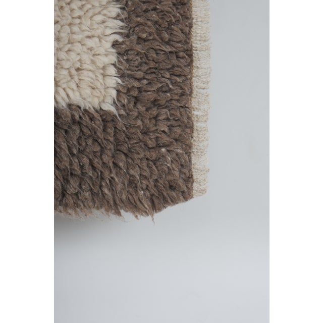 1960s Vintage Organic Wool Turkish Tulu Rug 2'9'' X 4'1'' For Sale - Image 9 of 12