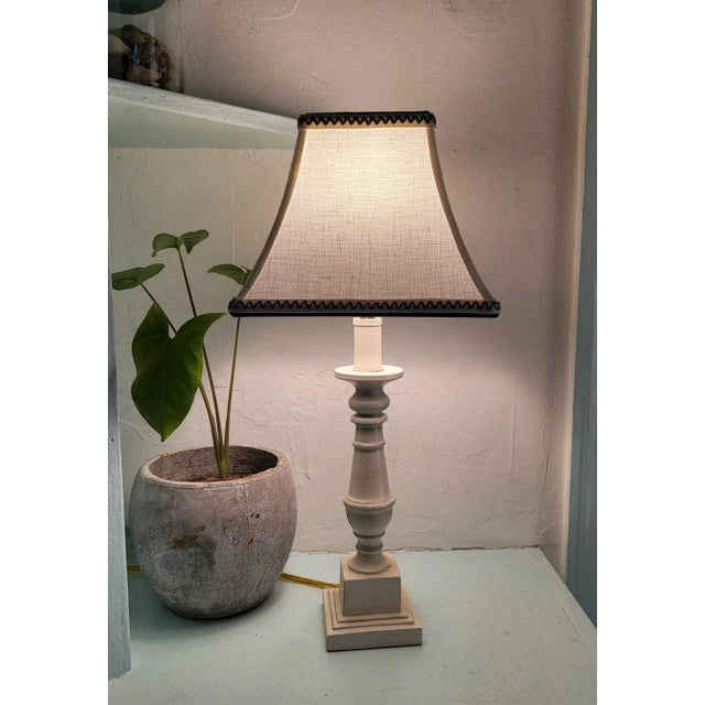 Traditional Contemporary Small White Linen Lampshade Clip on Blue Trim Square Bell For Sale - Image 3 of 13