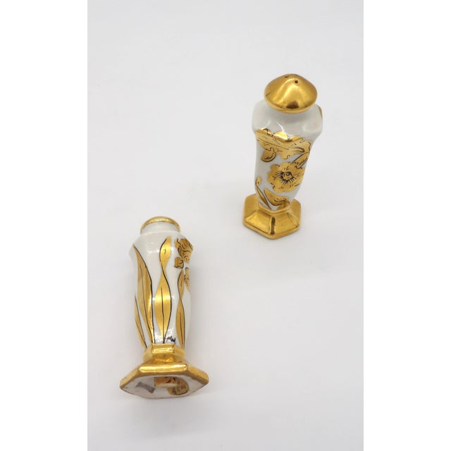 Antique Stouffer Chicago "Golden Orchid" Salt & Pepper Shakers | Artist Signed B. Bales | 1920s-40s Hollywood Regency Porcelain For Sale - Image 4 of 8