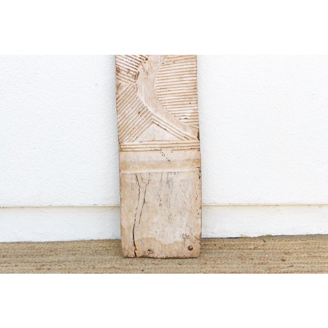 Antique African Igbo Carved Painted White Panel For Sale - Image 4 of 7