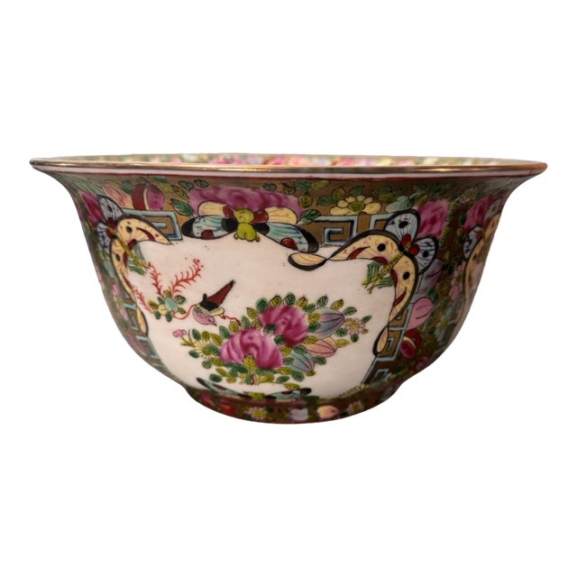 Antique Chinese Floral Bird Butterfly & Gilt Decorated Oriental Porcelain Bowl For Sale