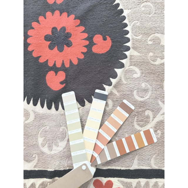 Textile Brown Suzani Tablecloth, 4'4'' X 4'8'' For Sale - Image 7 of 8
