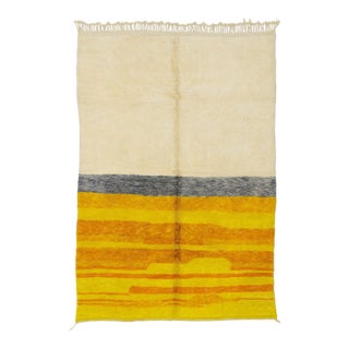 Premium Hand-Knotted Moroccan Wool Rug | 9'10" X 6'9" | One of a Kind For Sale