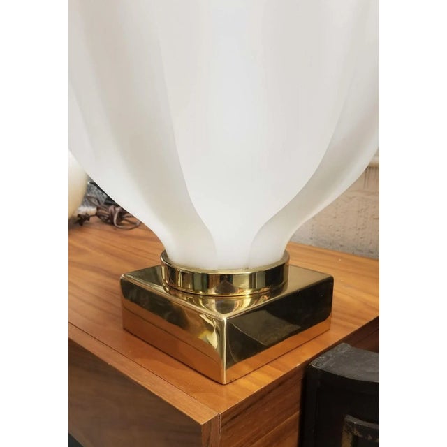 Oversized Acrylic Tulip Lamp in the Style of Roger Rougier For Sale - Image 10 of 10