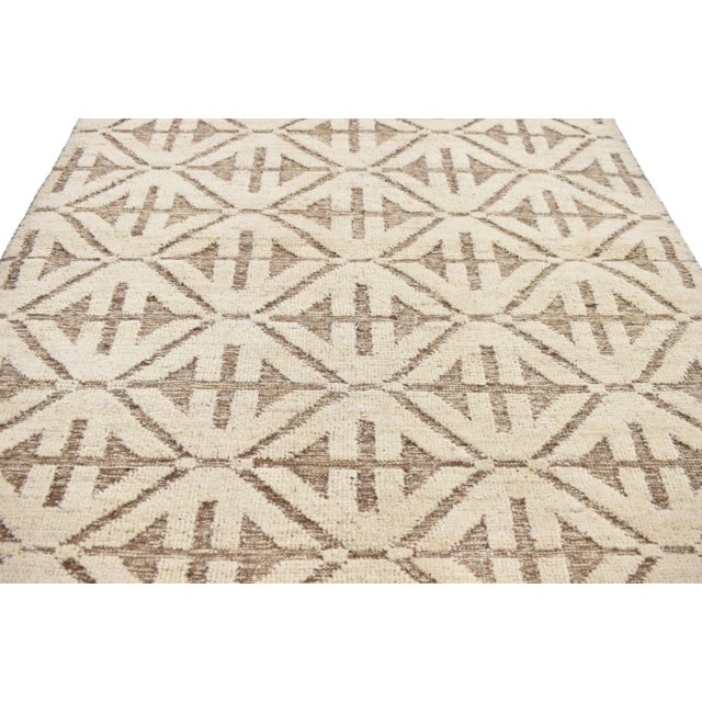 High and Low Texture Area Rug - 04'03 X 06'01 For Sale - Image 4 of 6