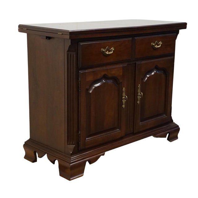 THOMASVILLE FURNITURE Collector's Cherry Collection Traditional Style 80" Flip Top Server Buffet 10121-510 This is labeled...