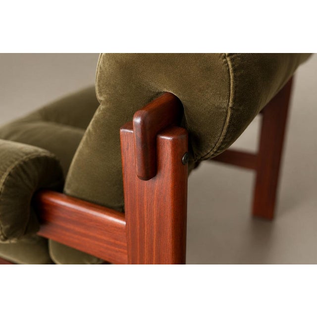 Olive Pair of “Copa” Armchairs in Jatobá and Olive-Green Mohair by Jean Gillon for Italma, Brazil, 1960s For Sale - Image 8 of 18