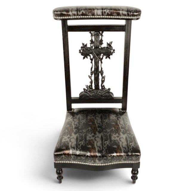 Antique Victorian Gothic Revival Ebonized Wood Prie-Dieu Prayer Chair with Carved Cross, 1900 For Sale - Image 3 of 10