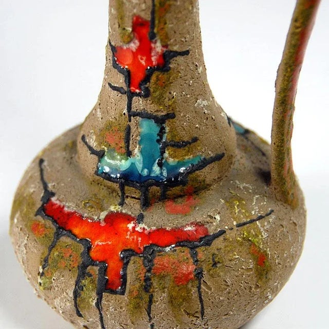 Brutalist Italian Ceramic Vase, 1950s, in Very Good conditions. Designed 1950 to 1959