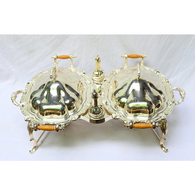 Elegant Sheffield silver plate double tureen food service Comes with the salt and pepper pots on a stand Features a burner...