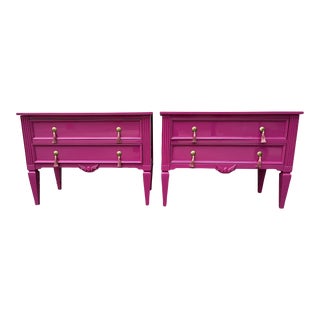 1980s Pair of Lacquered Bedside Tables With Tassel Pulls For Sale