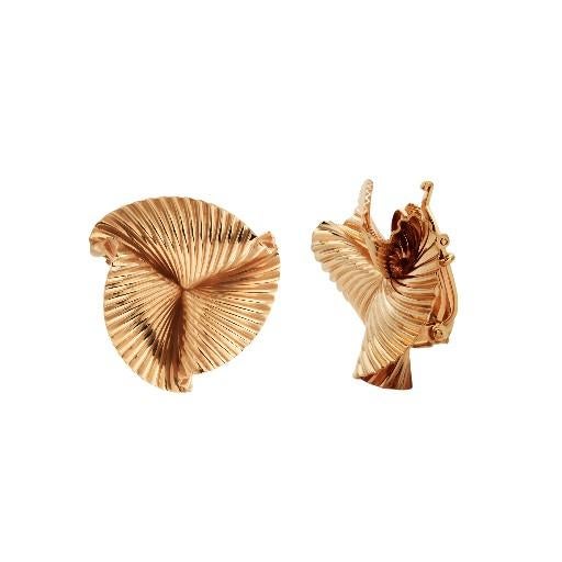 Tiffany and Co. Vintage Tiffany and Co 14k Yellow Gold Ribbon Clip-on Earrings 1 Inch- Set of 2 For Sale - Image 4 of 9