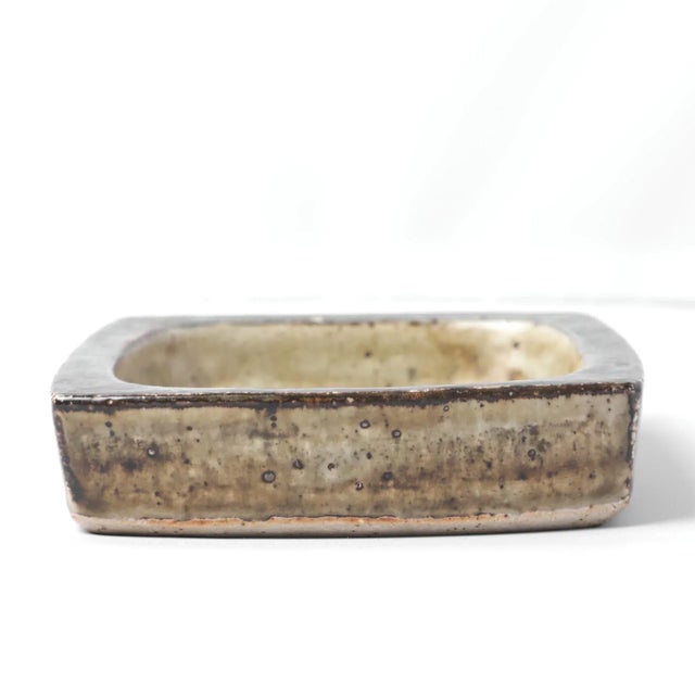 Mid-Century Modern Handmade Royal Copenhagen Sung Glazed Stoneware Vide-Poche, 1960s For Sale - Image 3 of 7