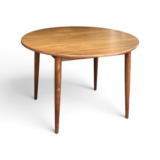 1960s Danish Modern Teak Expandable Oval Dining Table With Two Leaves For Sale - Image 9 of 13