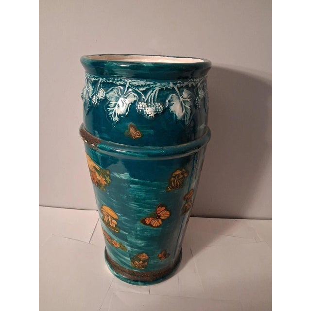 9 Inch diameter on top 19 inches height