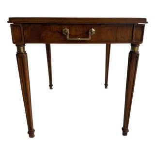 Late 20th Century Hekman End Table For Sale