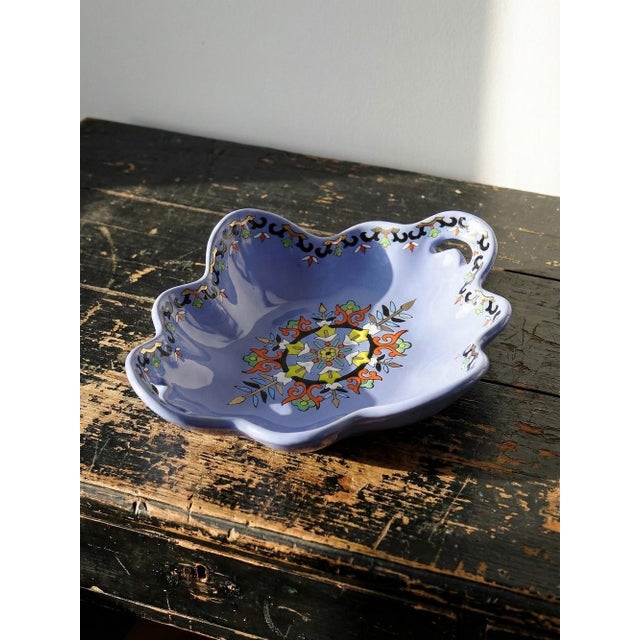 A beautiful, multi-lobed bowl in Longwy earthenware and enamels, hand-glazed, Châtres pattern, vintage 1950s-60s, stamped...